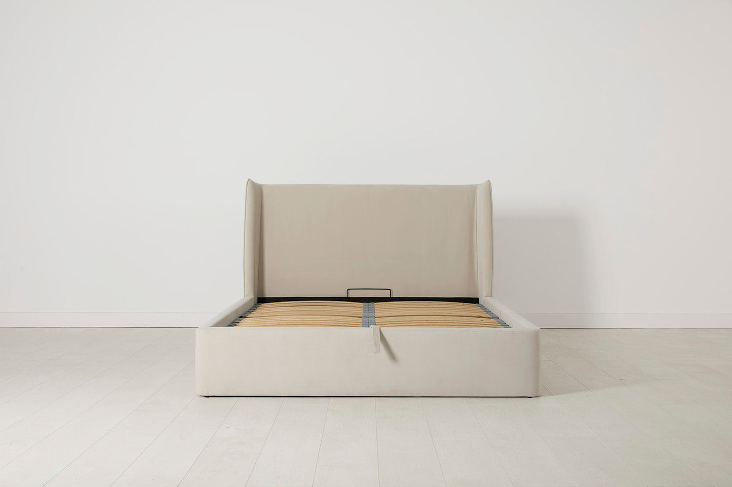 Bed 03 EU Double Bed