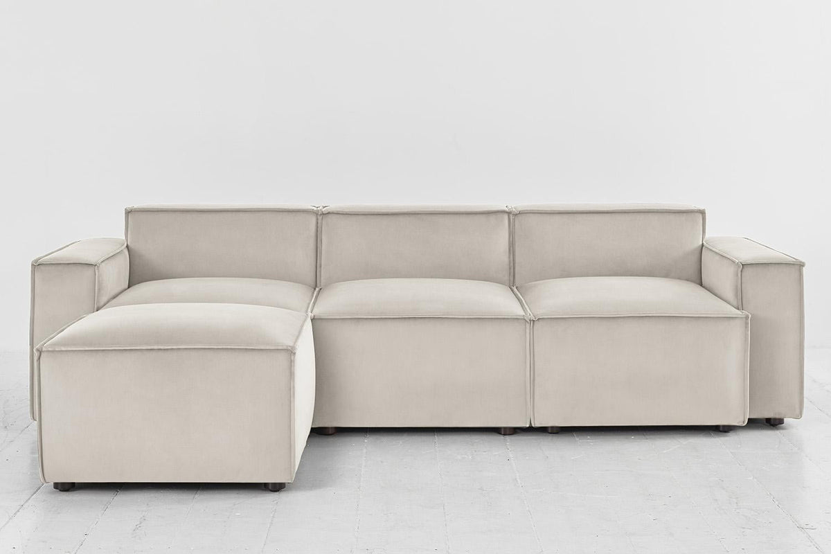 Dreisitzer-Sofa Model 03 mit Chaiselongue links