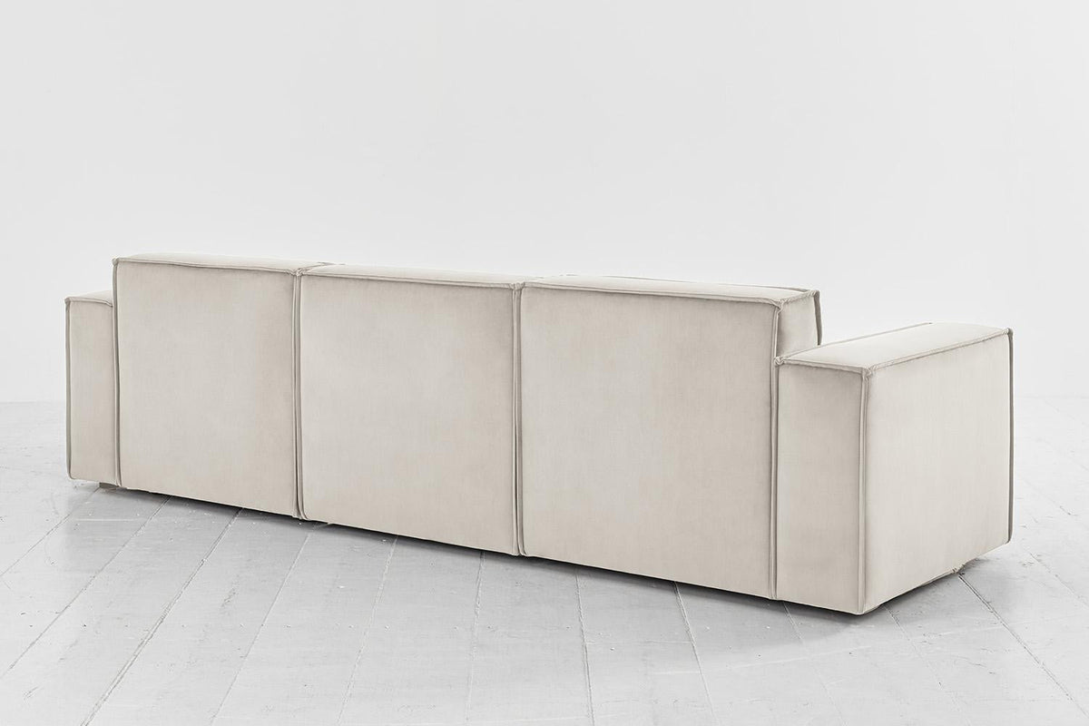 Dreisitzer-Sofa Model 03 mit Chaiselongue links