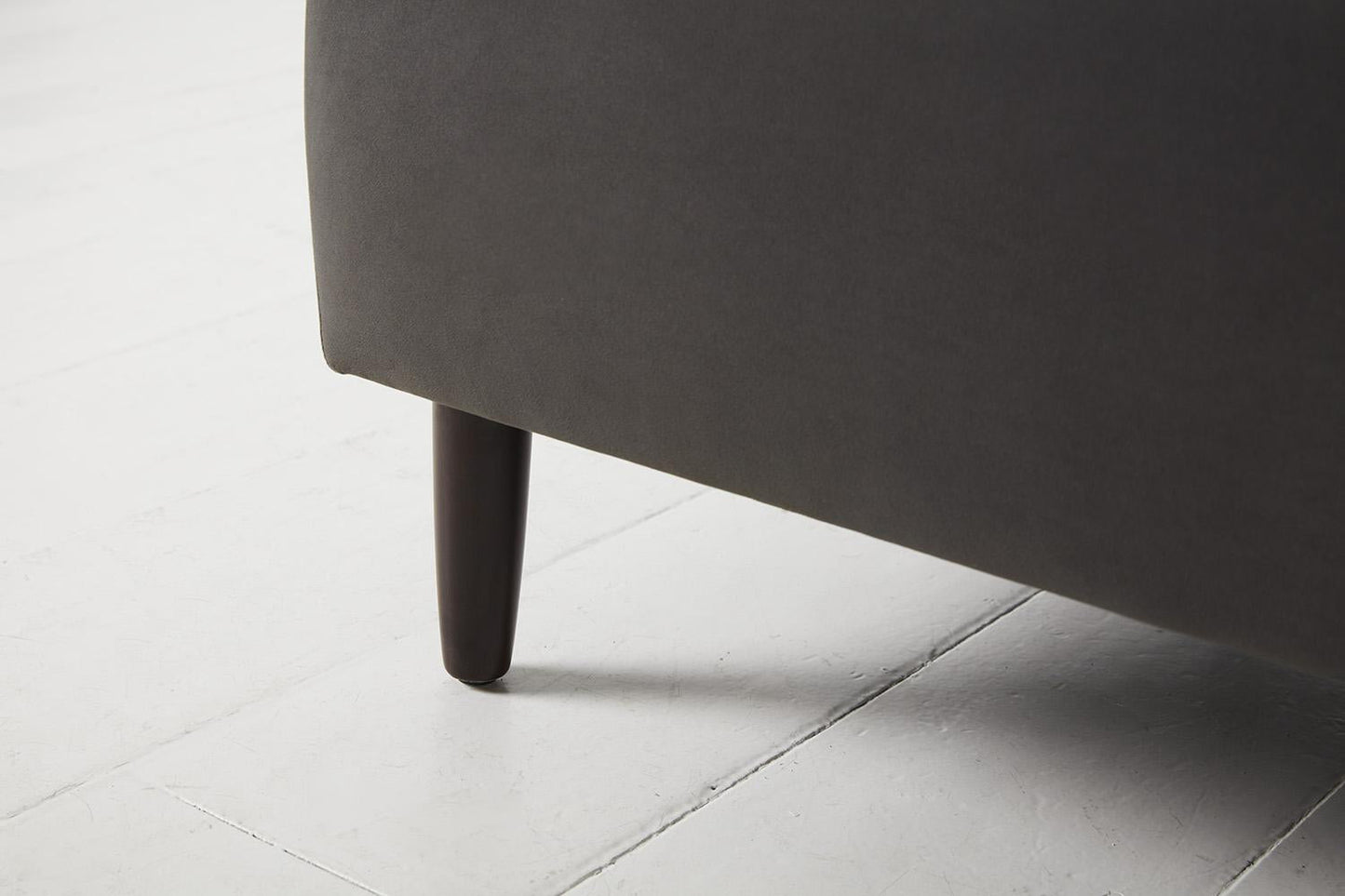 Model 05 3-Seater Left Chaise Sofa