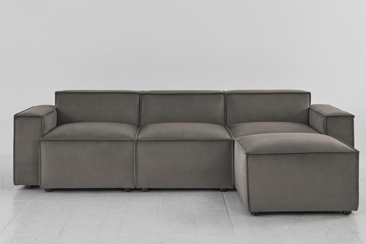 Dreisitzer-Sofa Model 03 mit Chaiselongue rechts