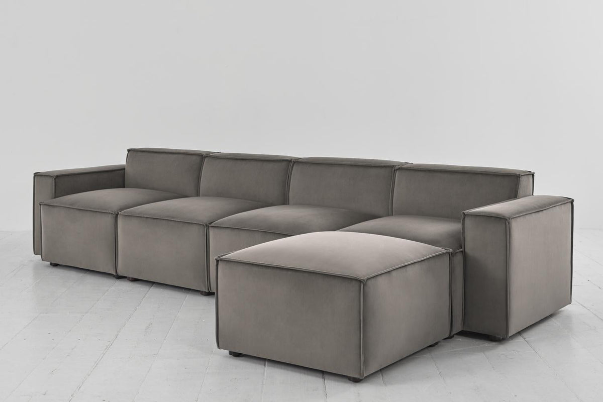 Viersitzer-Sofa Model 03 mit Chaiselongue rechts