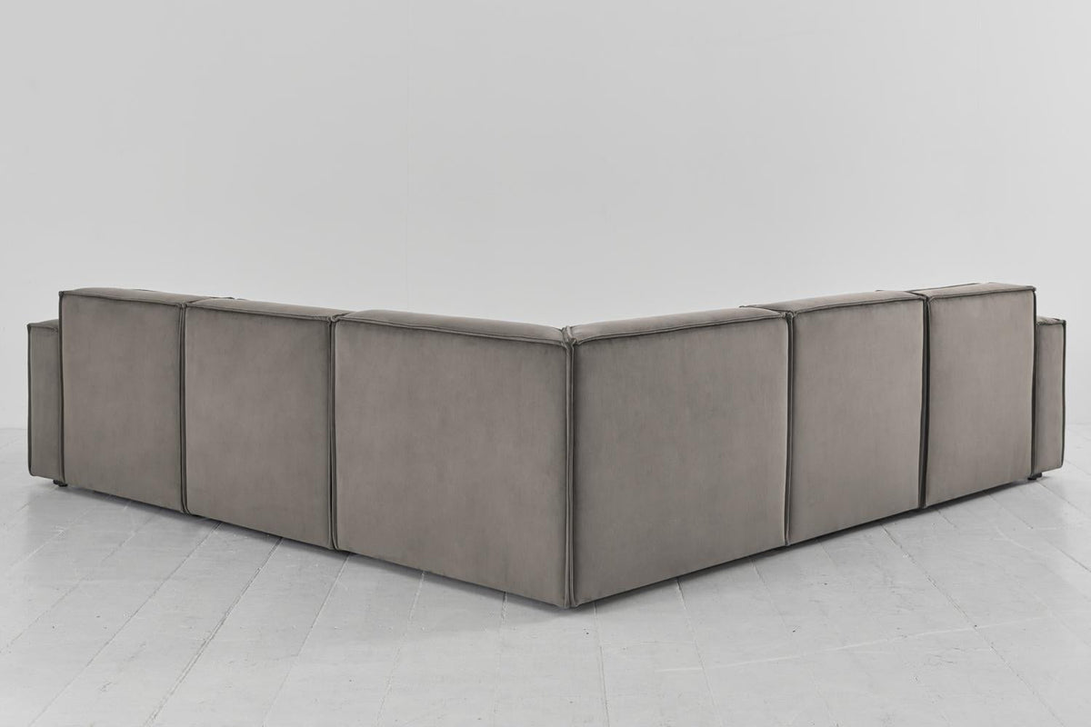 Ecksofa Model 03 mit Polsterhocker