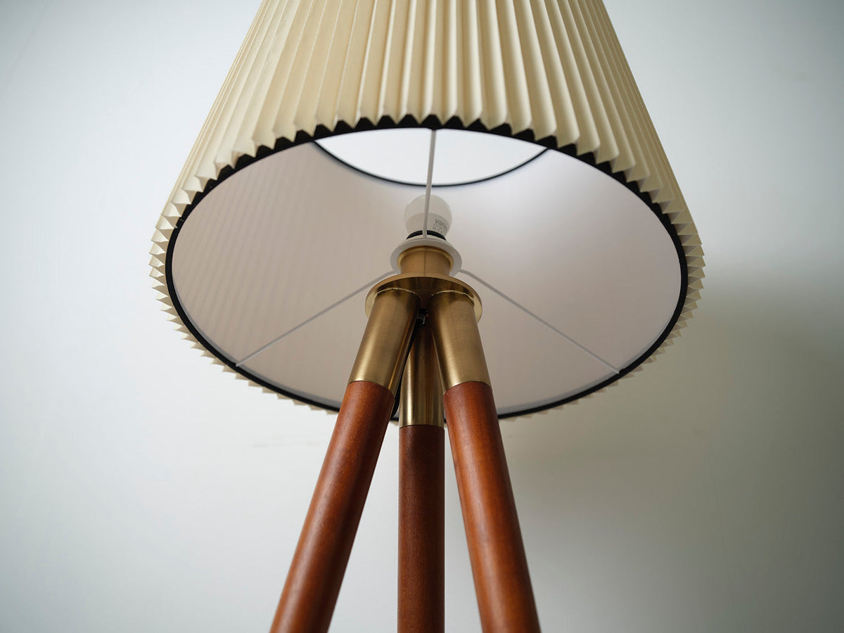 Floor Lamp 04