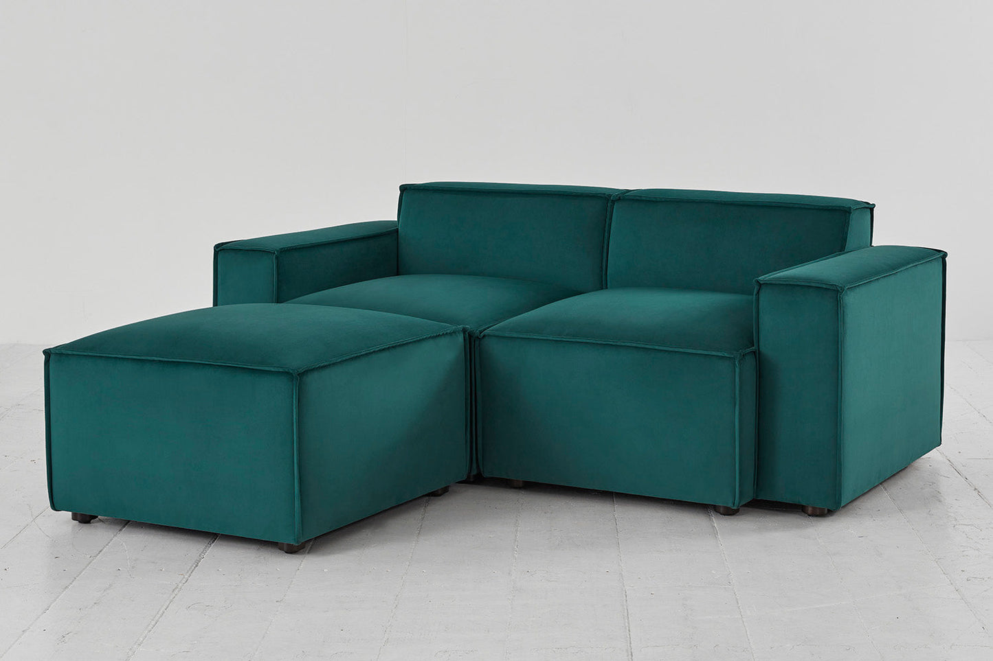Zweisitzer-Sofa Model 03 mit Chaiselongue links