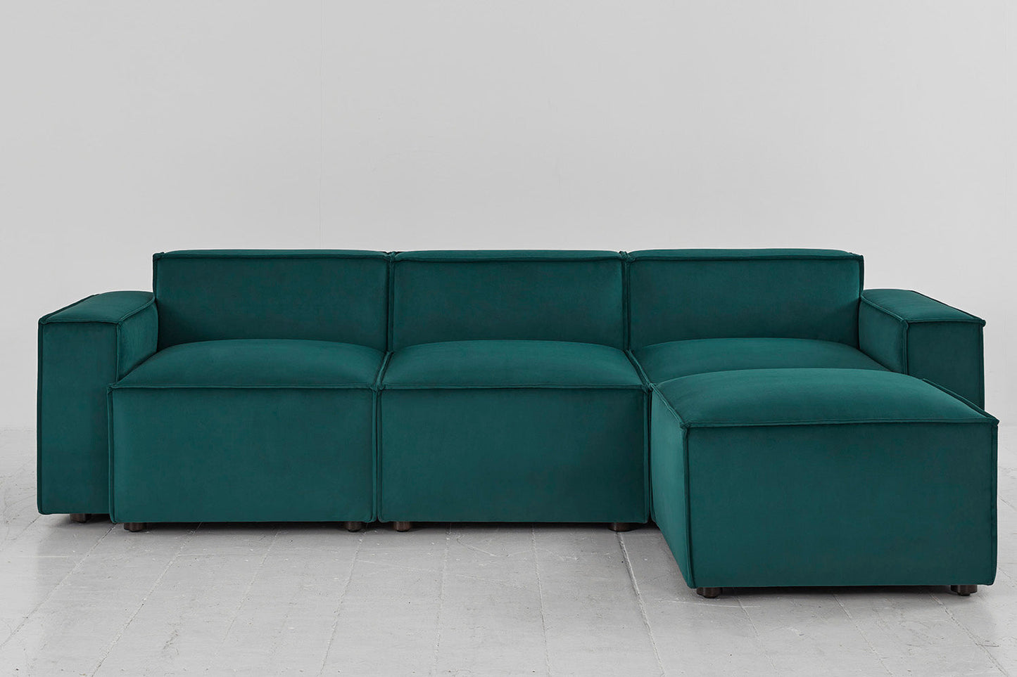 Dreisitzer-Sofa Model 03 mit Chaiselongue rechts