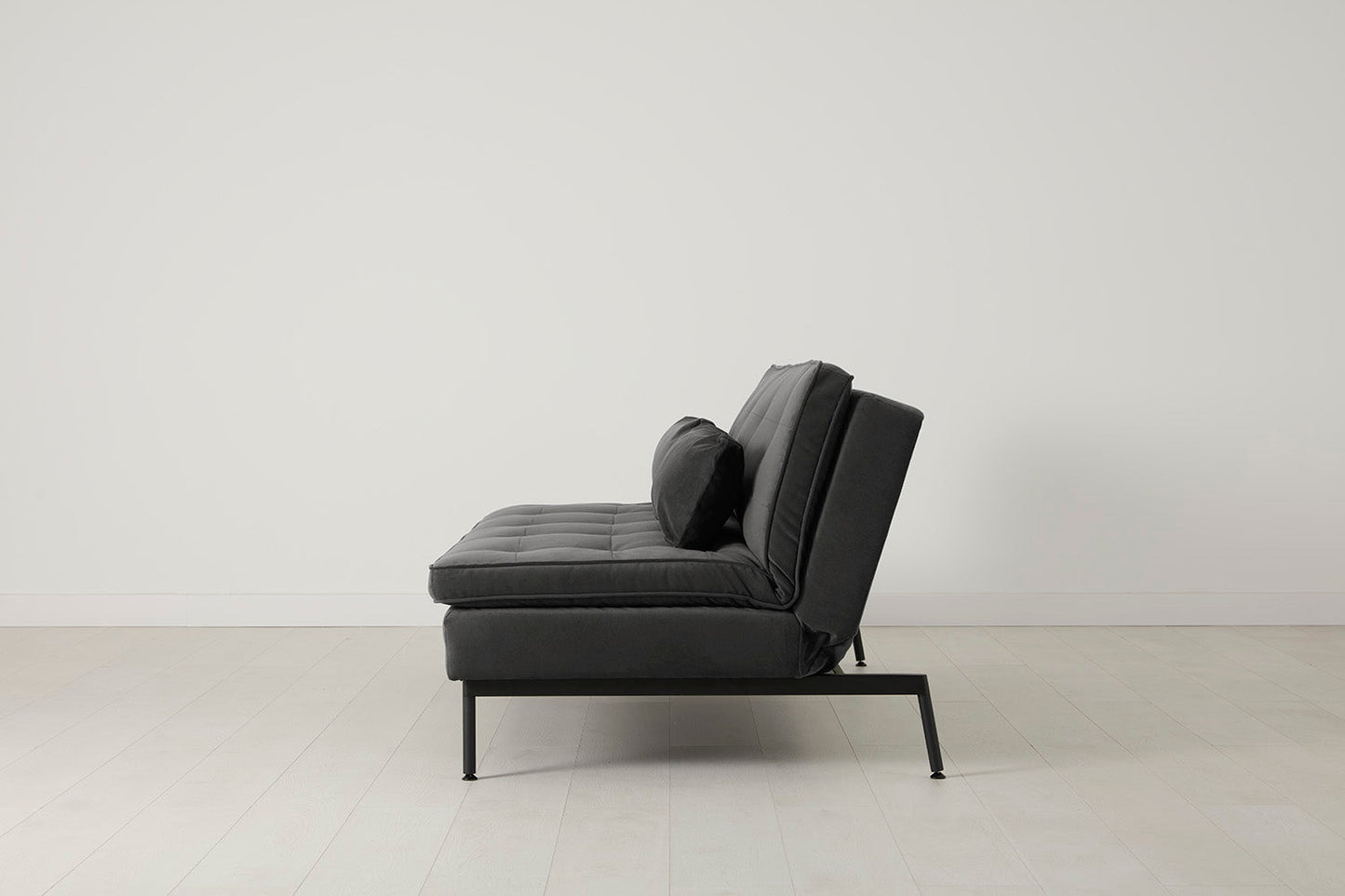 Model 11 Dreisitzer-Schlafsofa