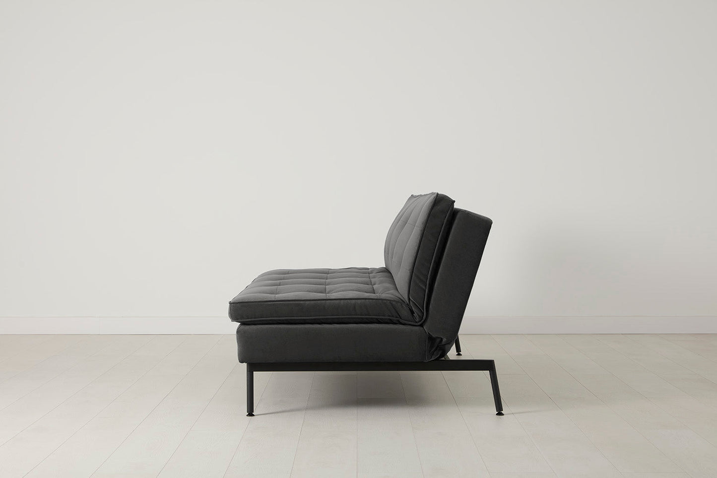 Model 11 Dreisitzer-Schlafsofa