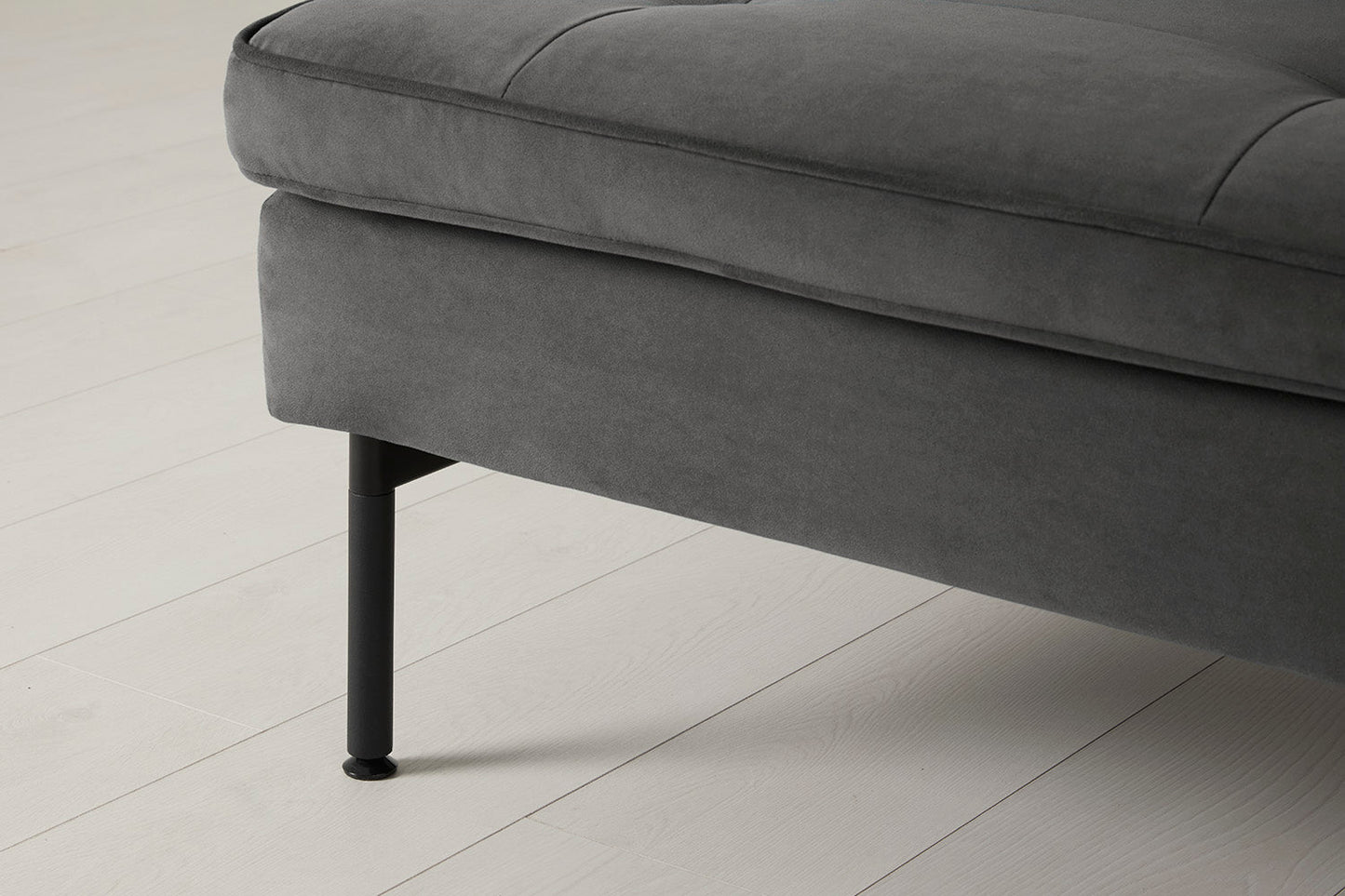 Model 11 Dreisitzer-Schlafsofa