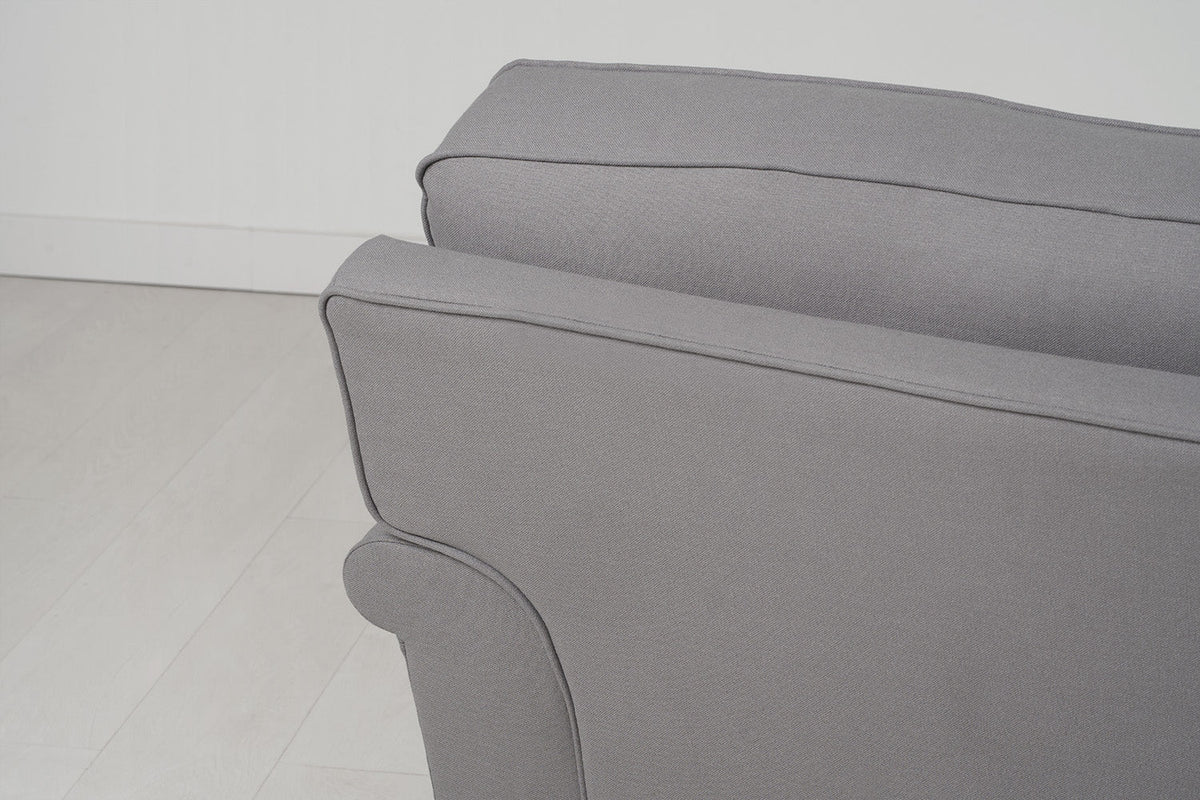 Dreisitzer-Sofa Model 15