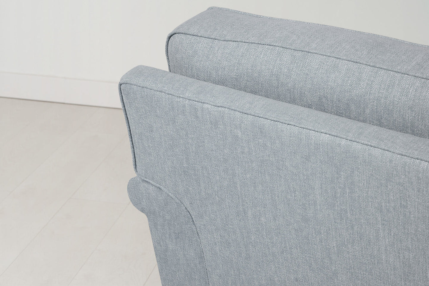 Dreisitzer-Sofa Model 15