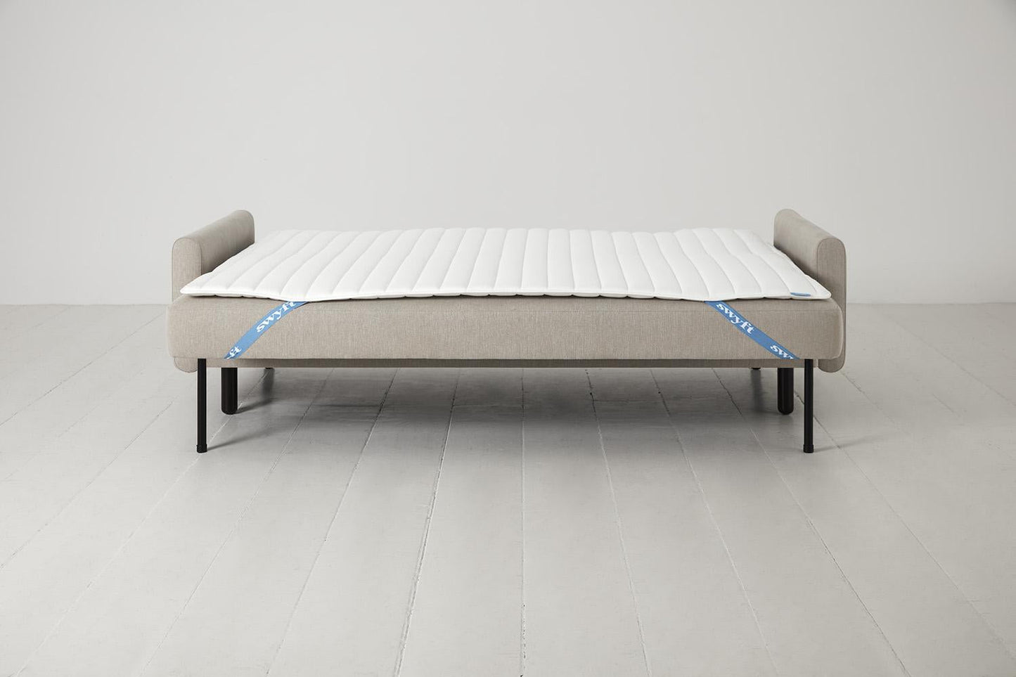 Model 04 Dreisitzer-Schlafsofa