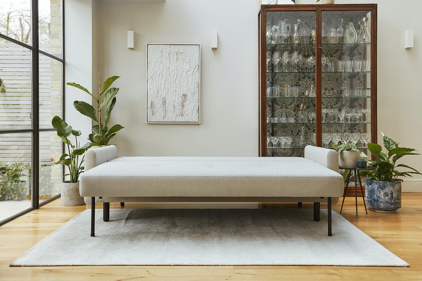 Model 04 Dreisitzer-Schlafsofa