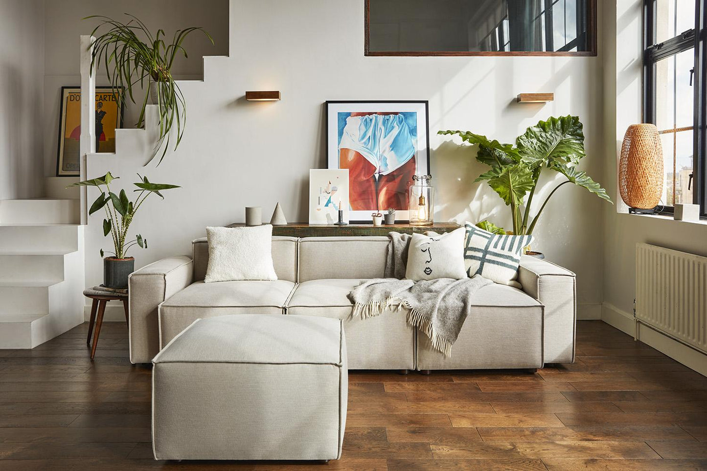 Dreisitzer-Sofa Model 03 mit Chaiselongue links