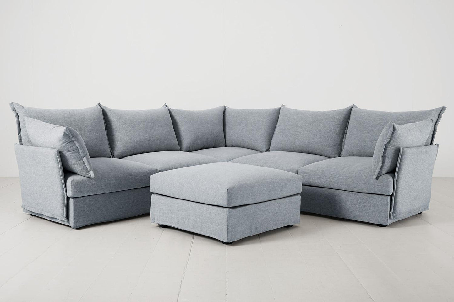 Ecksofa Model 06 mit Polsterhocker