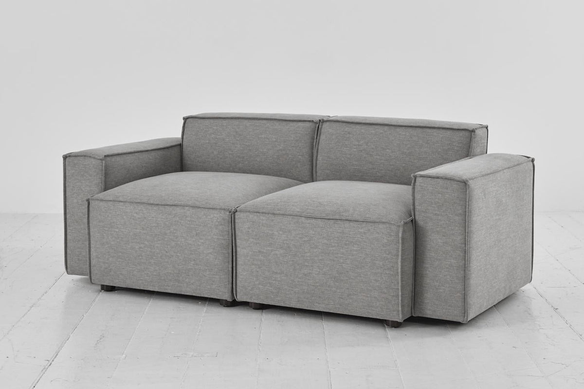 Zweisitzer-Sofa Model 03