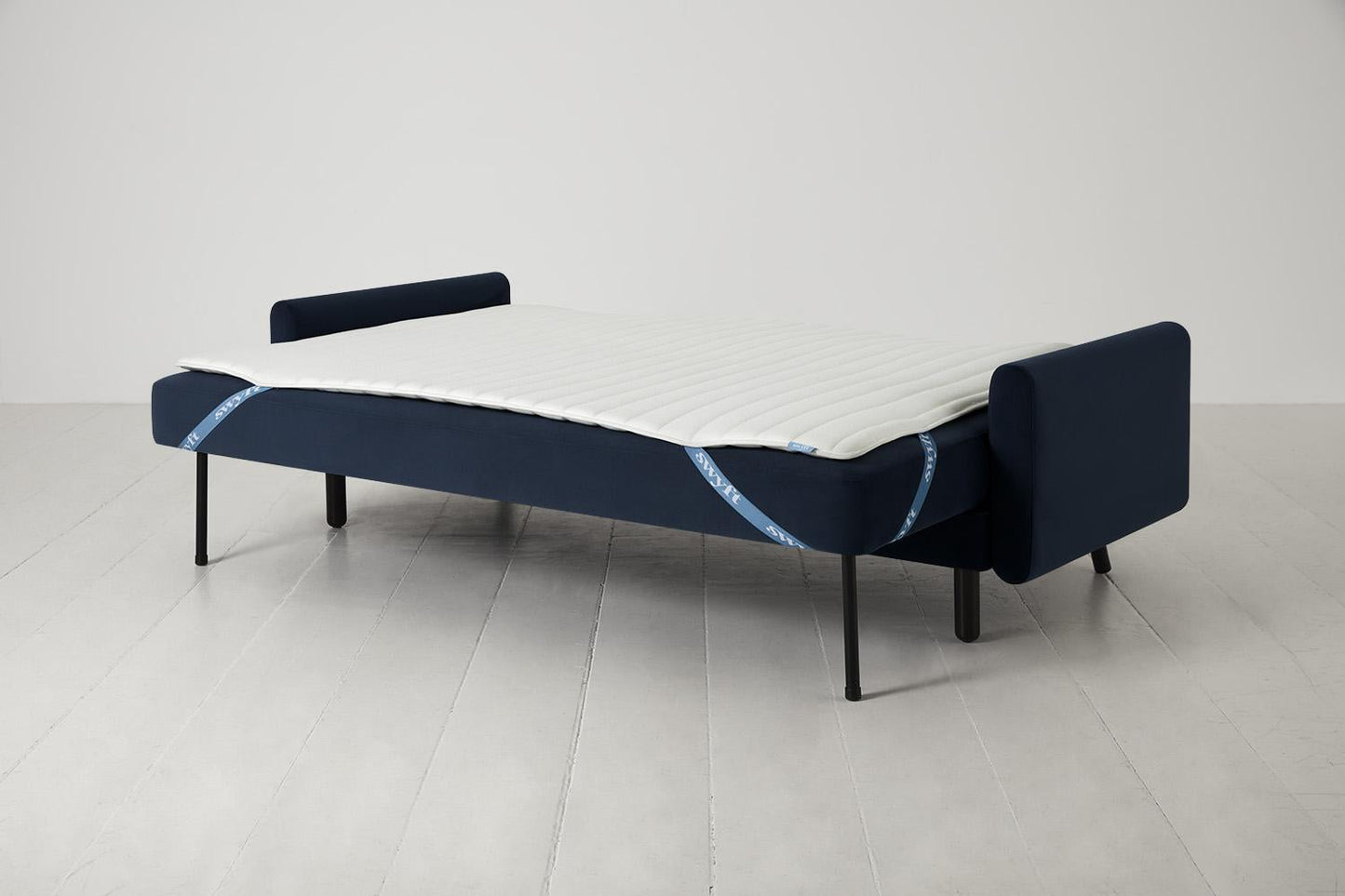 Model 04 Dreisitzer-Schlafsofa