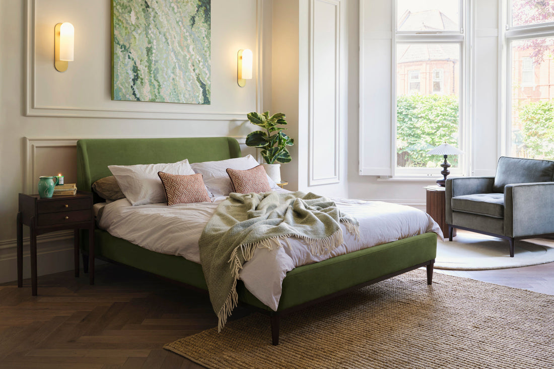 How to Choose the Right Bed Size for Your Bedroom: Expert Tips and Layout Tricks