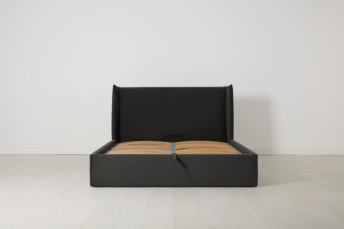 Bett 03