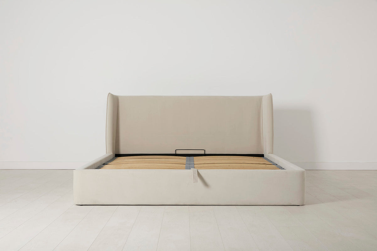 Bed 03 EU Super King Sized Bed