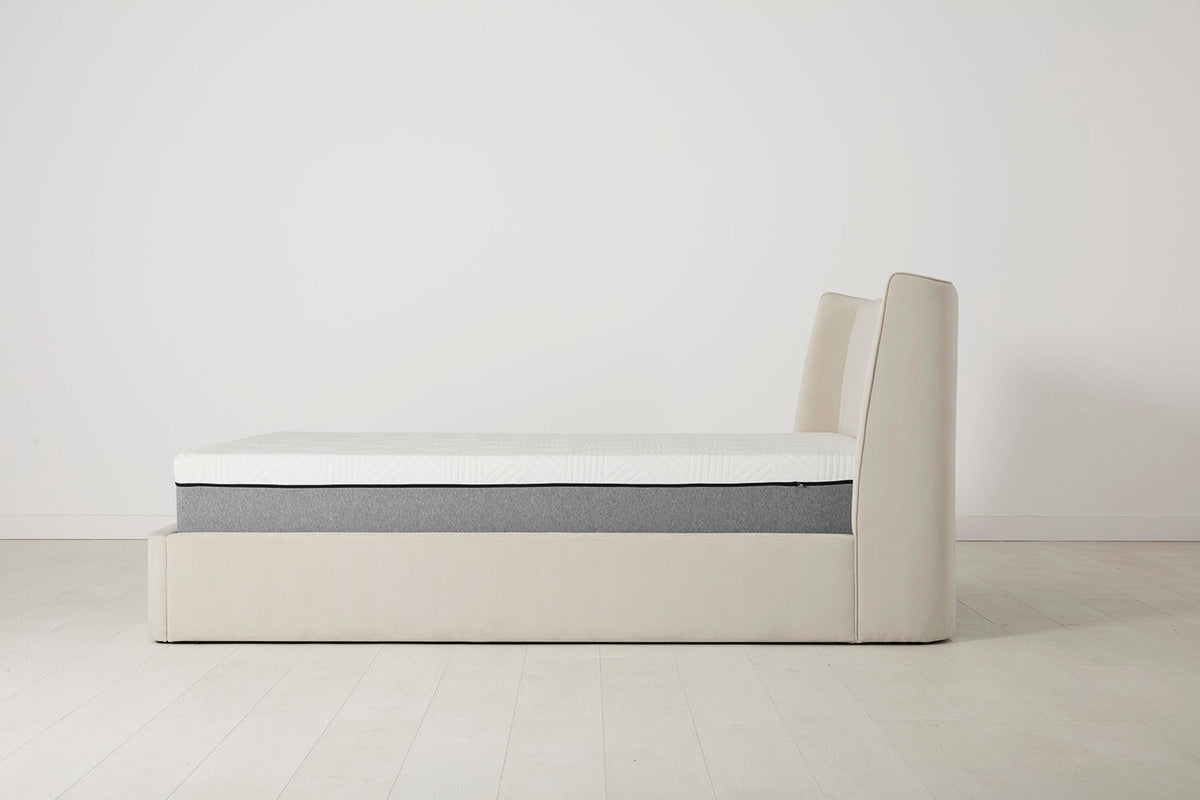 Bed 03 EU Super King Sized Bed