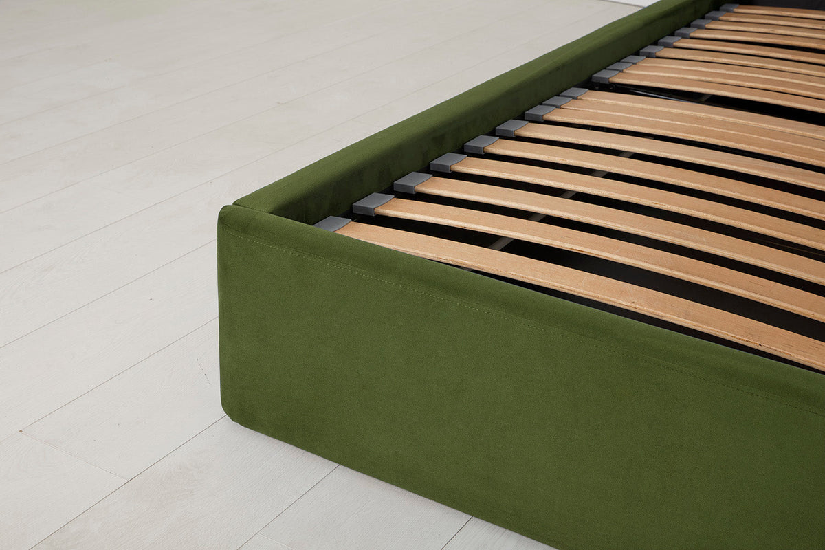 Bed 03 EU Double Bed