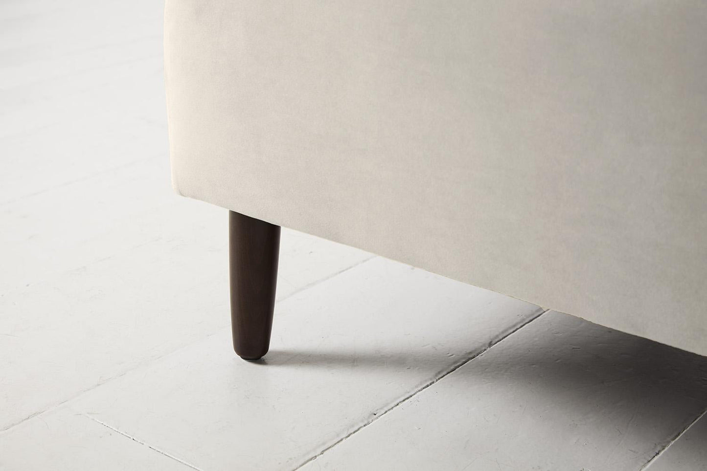 Model 05 3-Seater Left Chaise Sofa