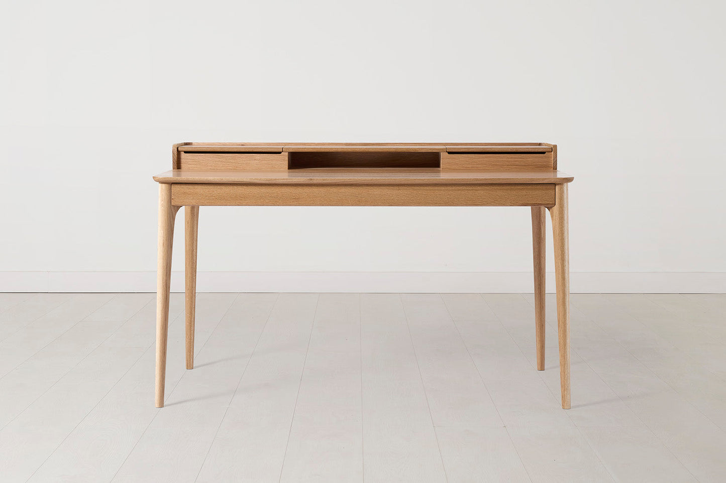 Desk 01