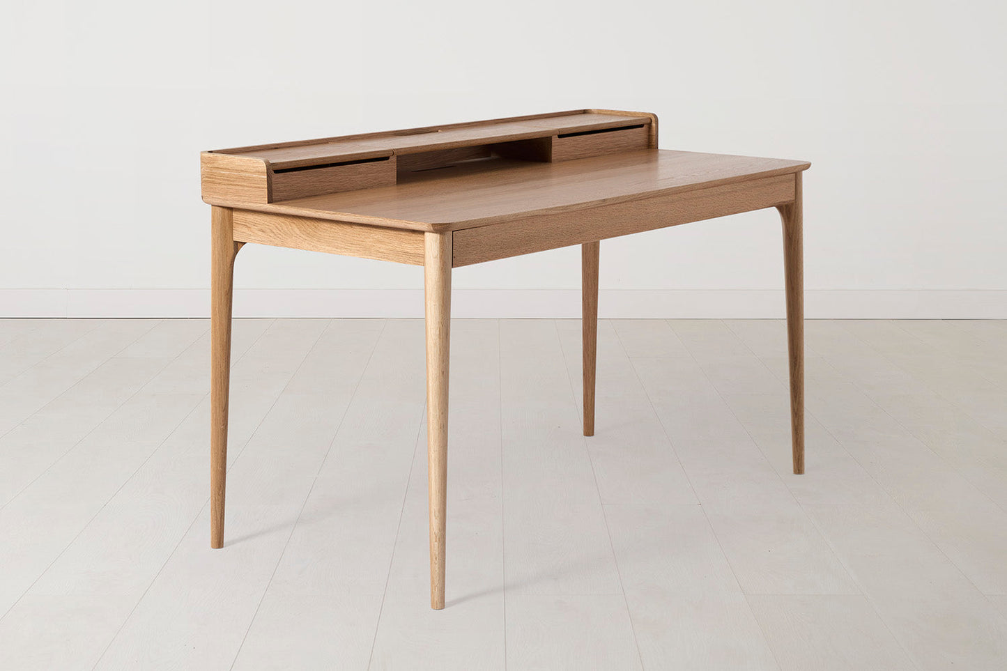 Desk 01
