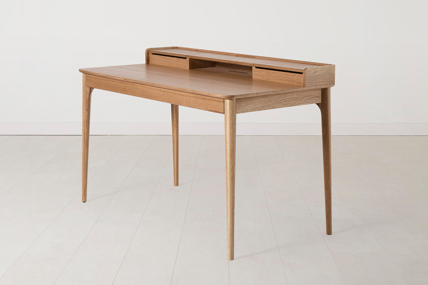Desk 01