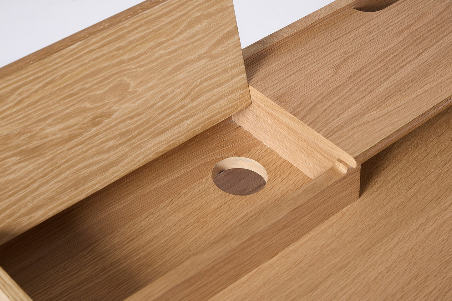 Desk 01