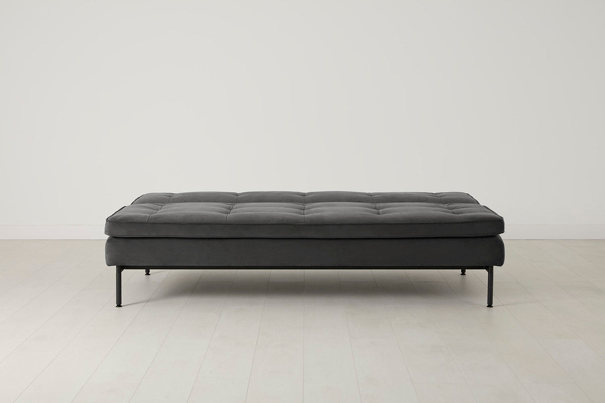 Model 11 Dreisitzer-Schlafsofa