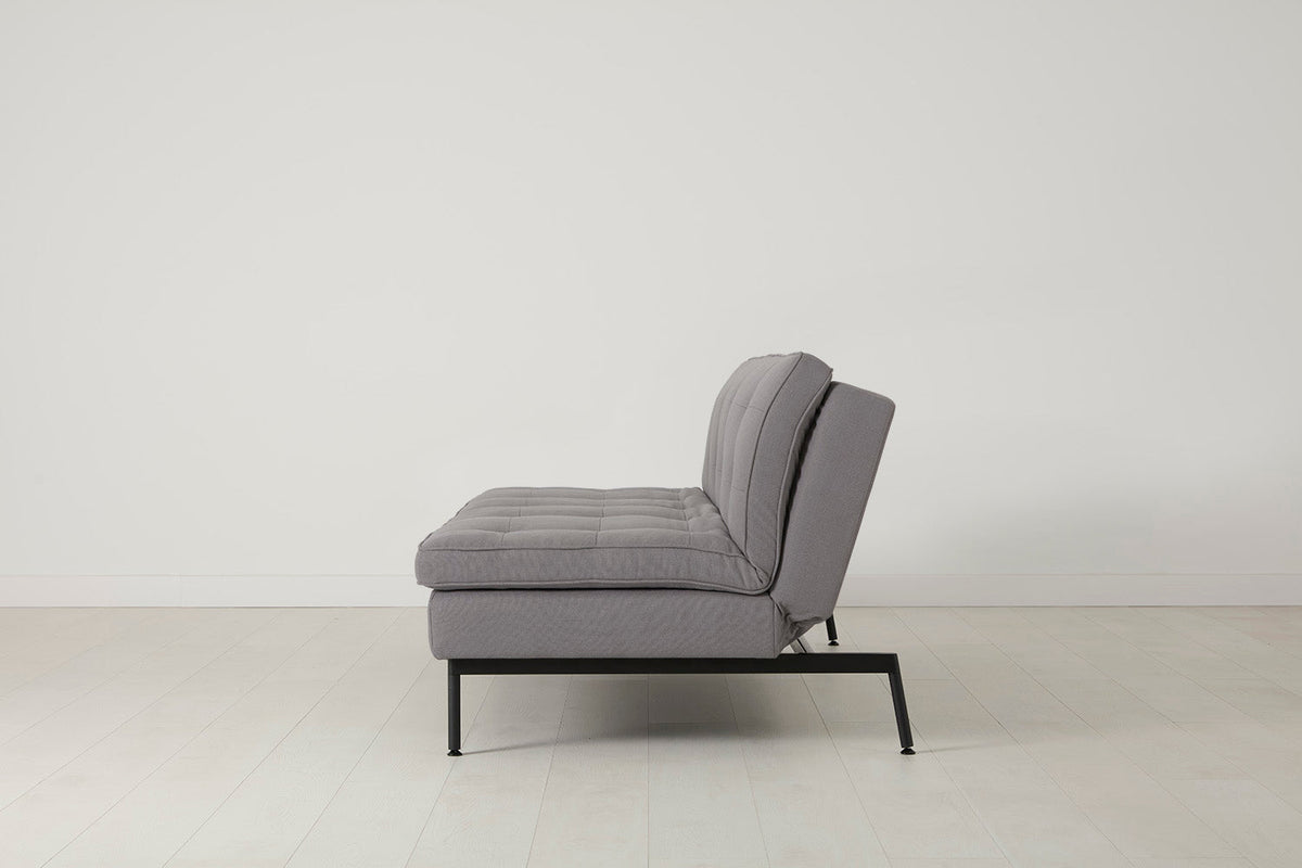 Model 11 Dreisitzer-Schlafsofa
