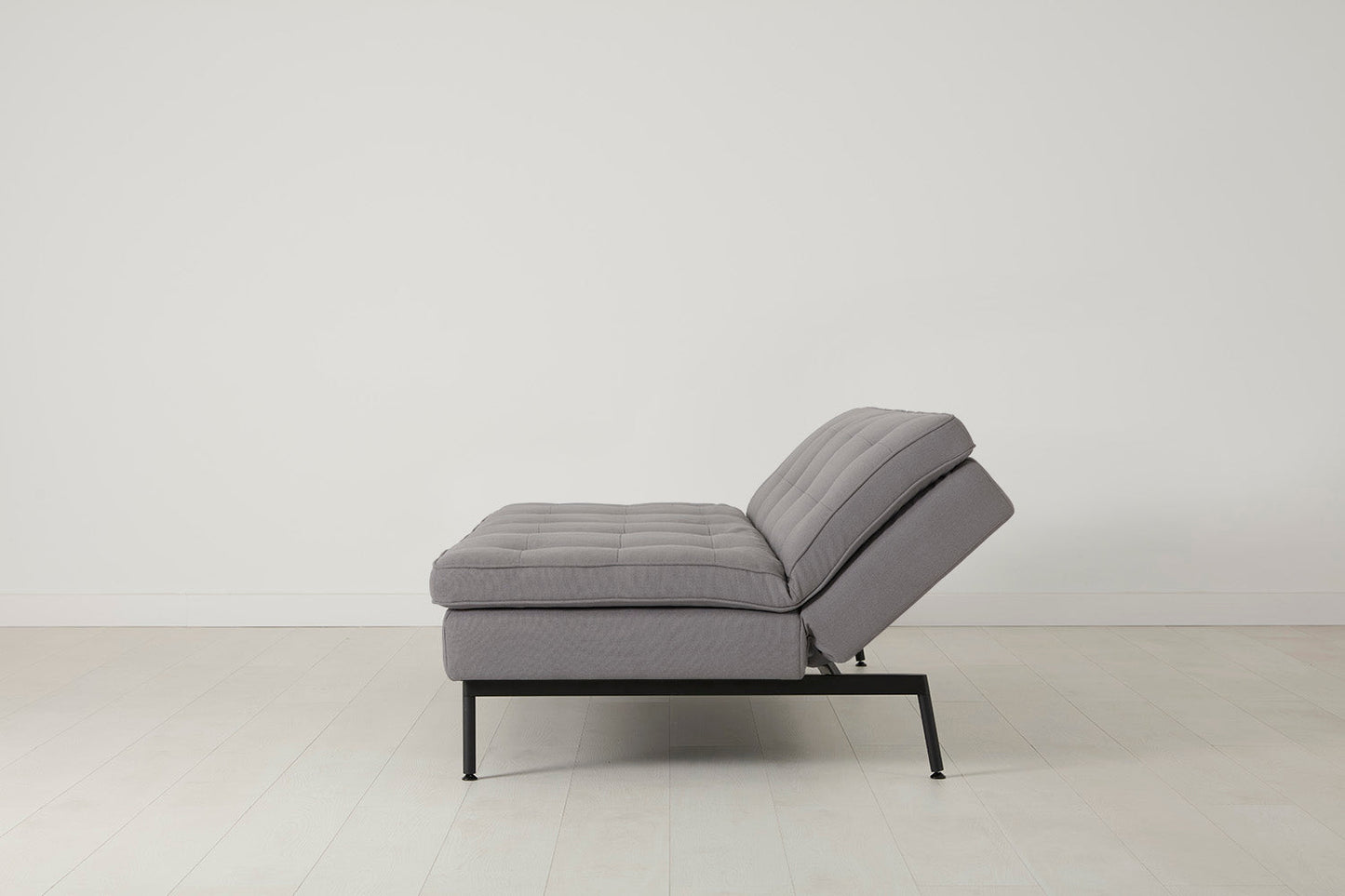 Model 11 Dreisitzer-Schlafsofa