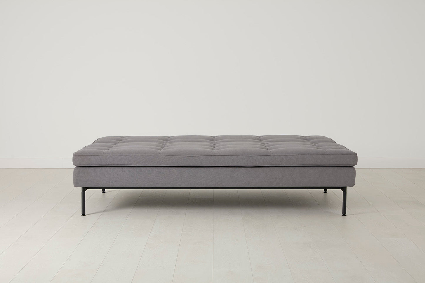 Model 11 Dreisitzer-Schlafsofa