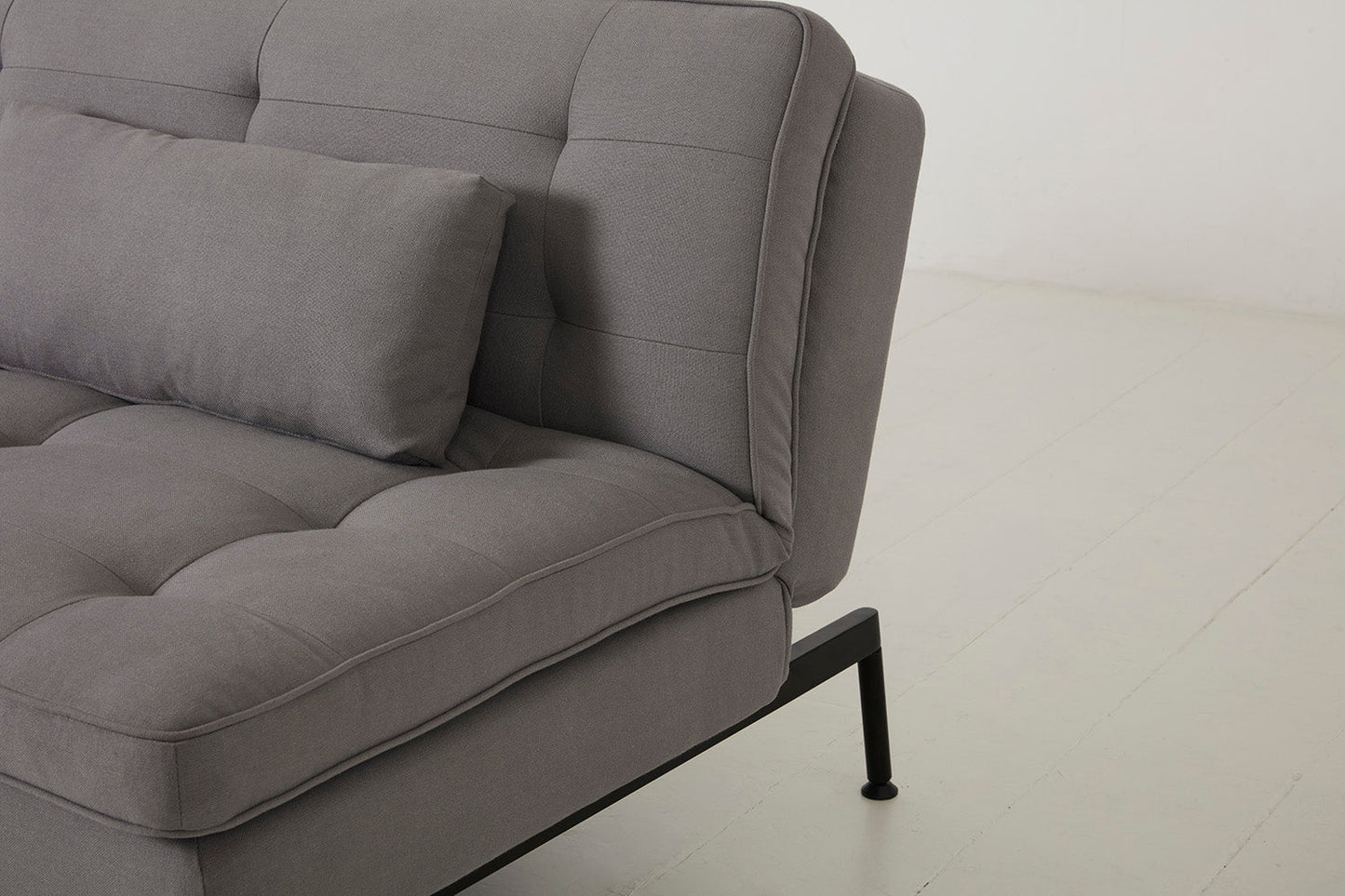 Model 11 Dreisitzer-Schlafsofa