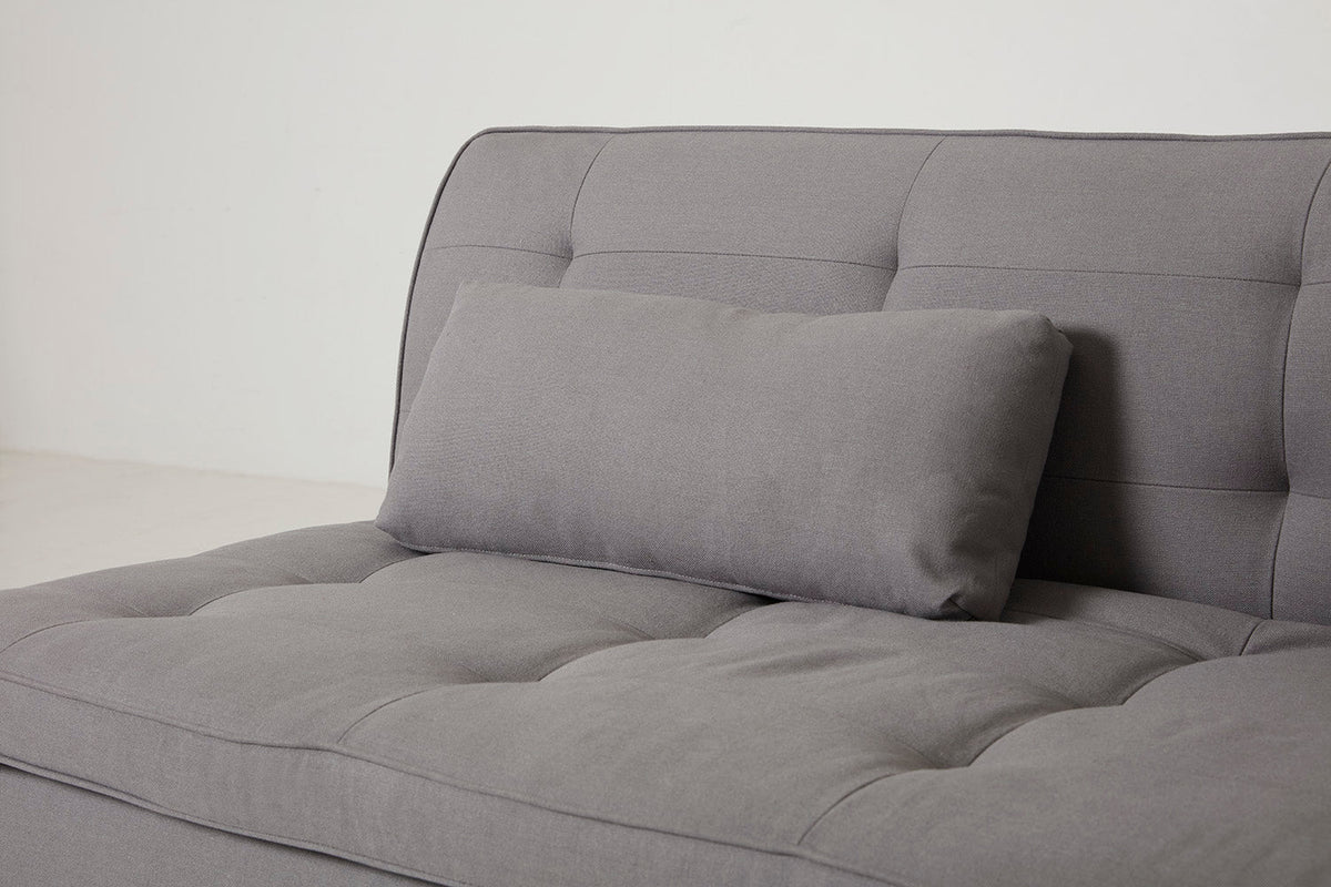 Model 11 Dreisitzer-Schlafsofa