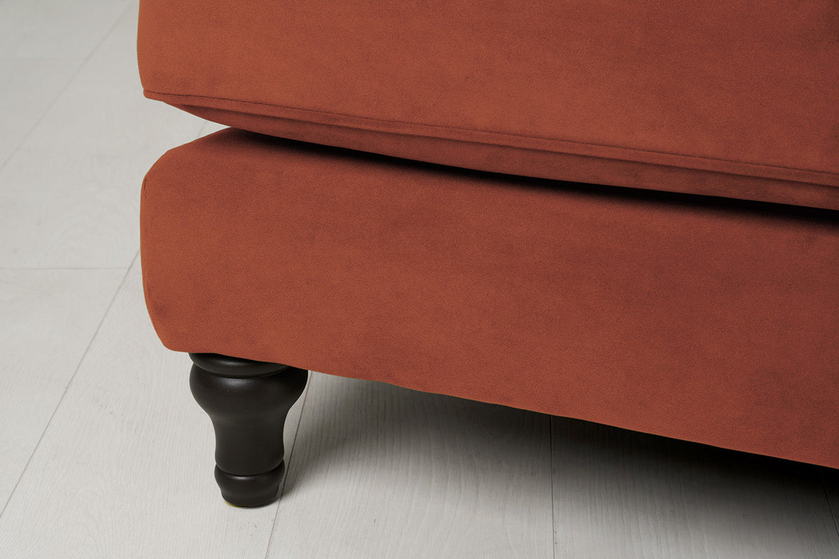 Model 15 Zweisitzer-Sofa mit Chaise Longue rechts