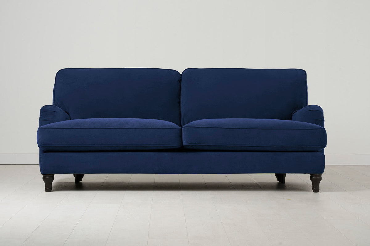 Dreisitzer-Sofa Model 15