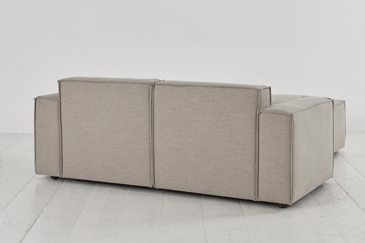 Zweisitzer-Sofa Model 03 mit Chaiselongue links