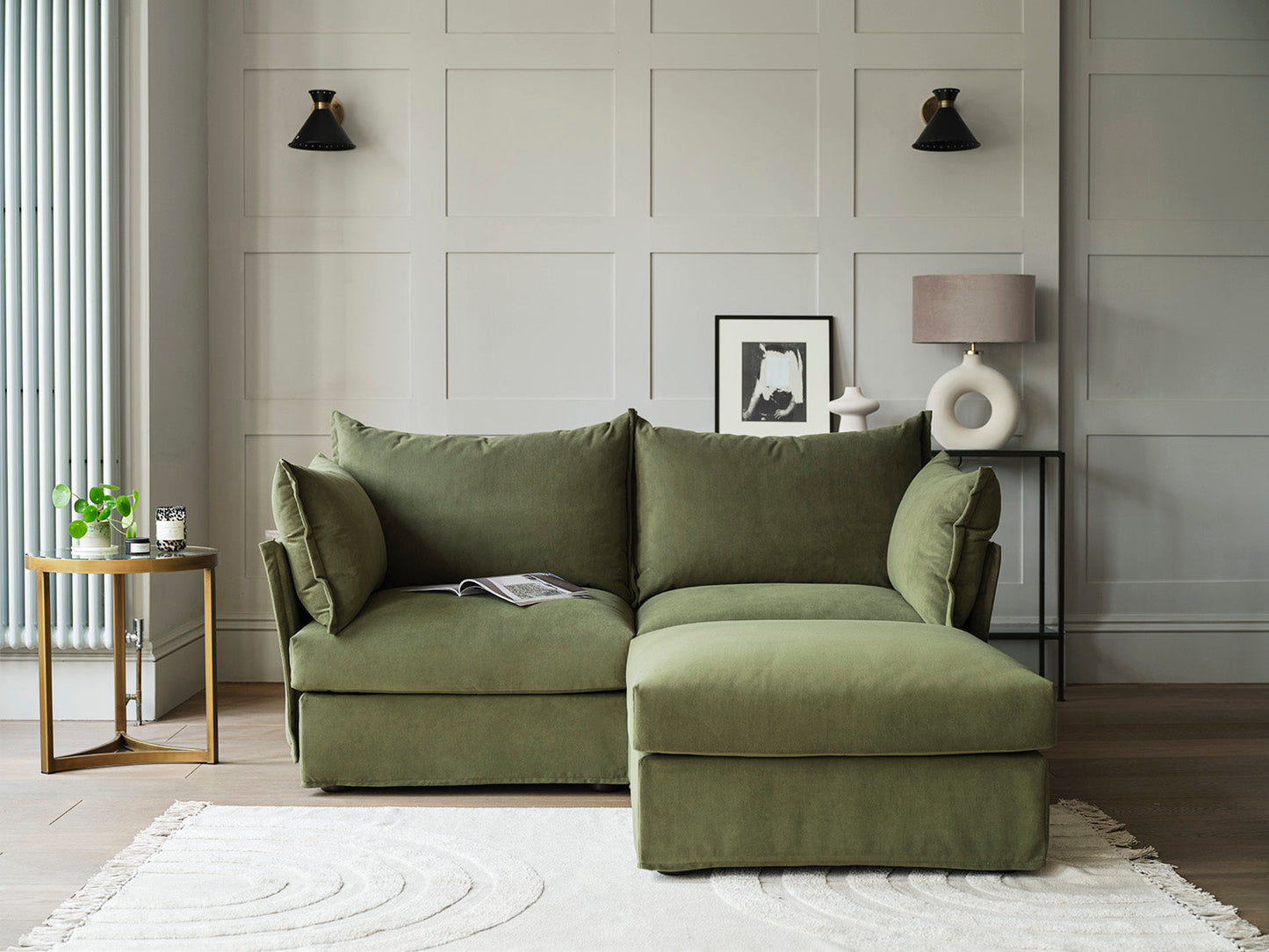 Model 06 2-Seater Right Chaise Sofa