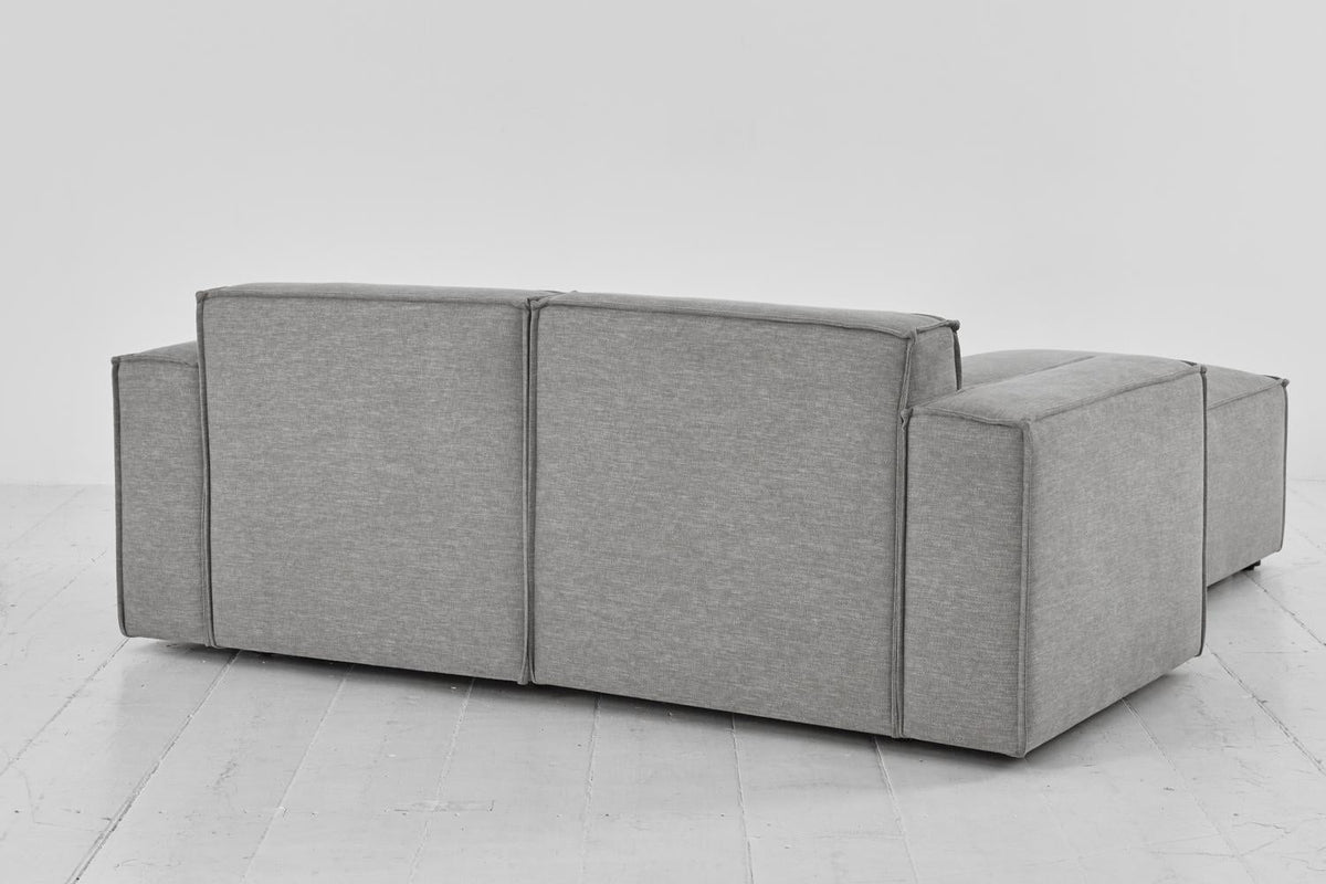 Zweisitzer-Sofa Model 03 mit Chaiselongue links