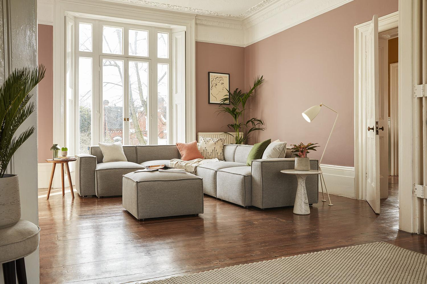 Ecksofa Model 03 mit Polsterhocker