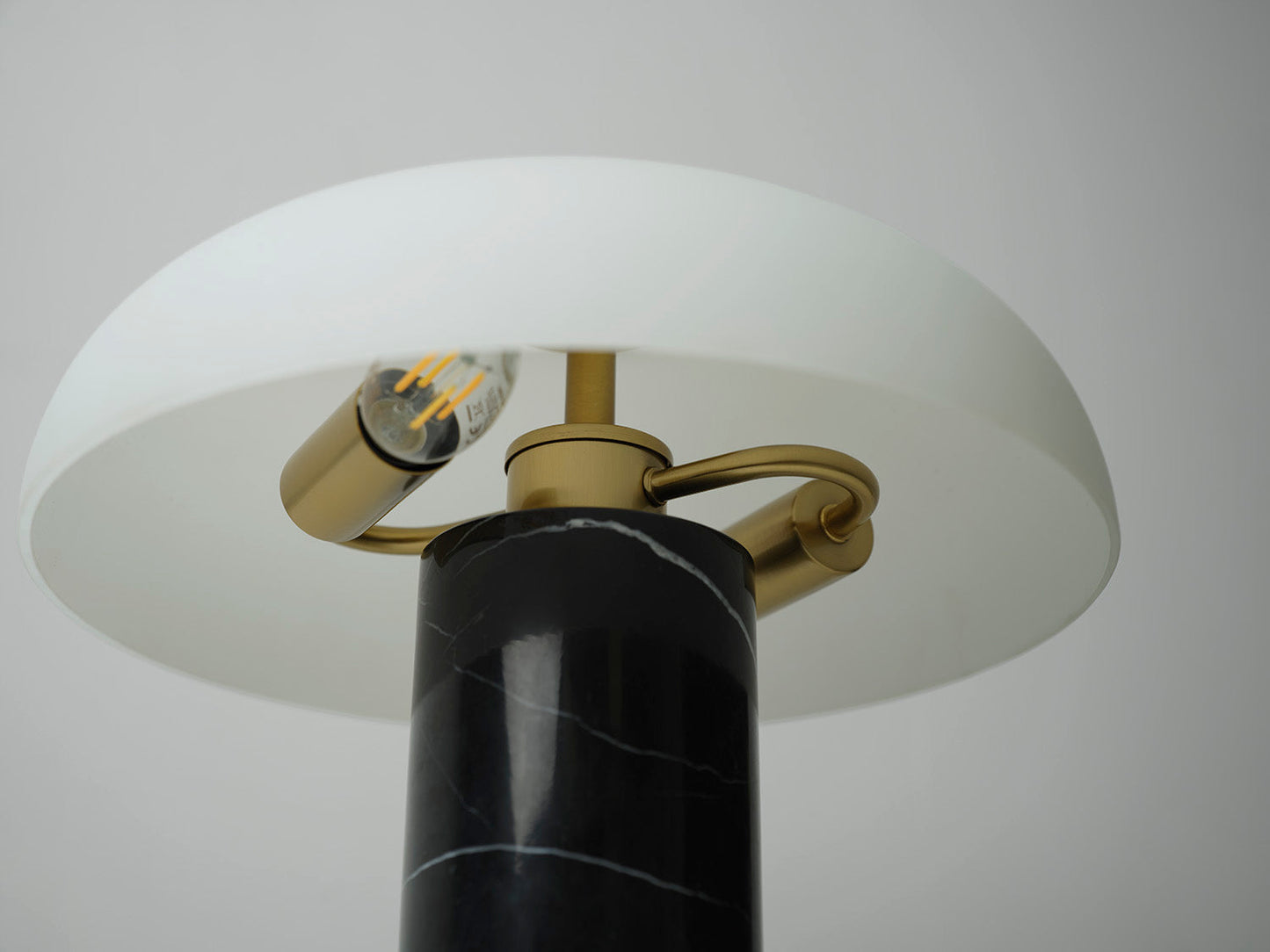 Tischlampe 04