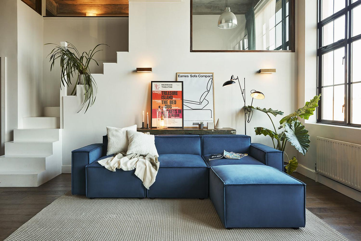Dreisitzer-Sofa Model 03 mit Chaiselongue rechts