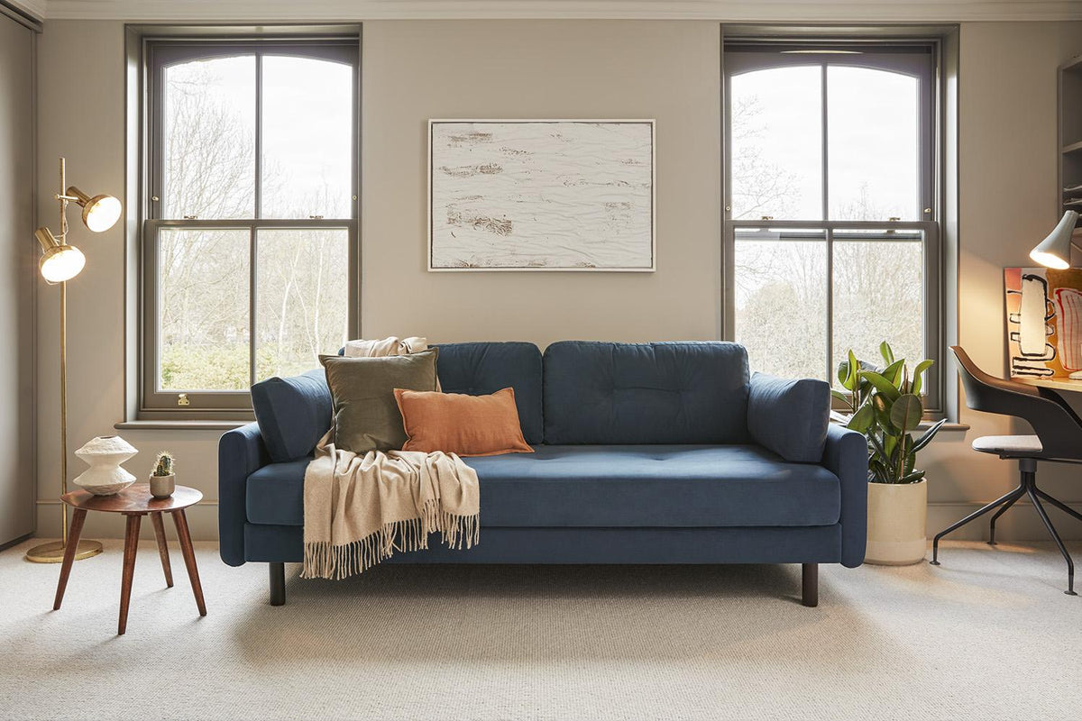 Model 04 Dreisitzer-Schlafsofa