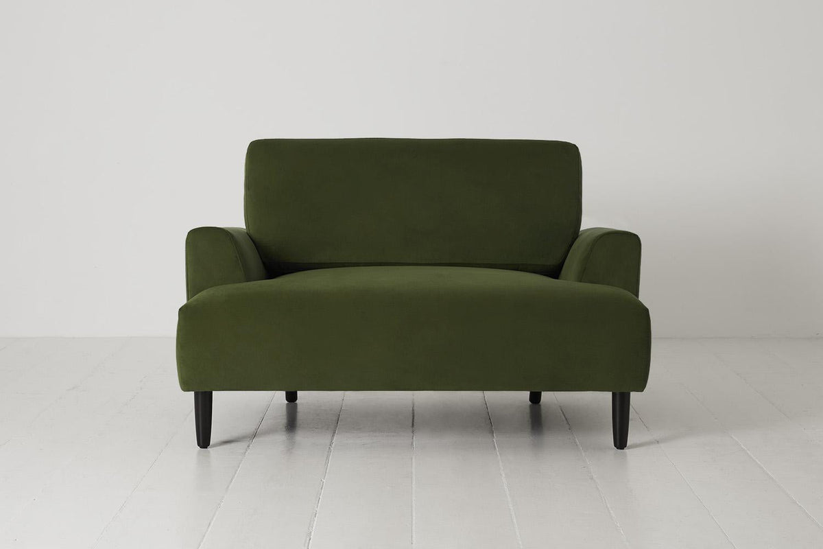 Loveseat Model 05
