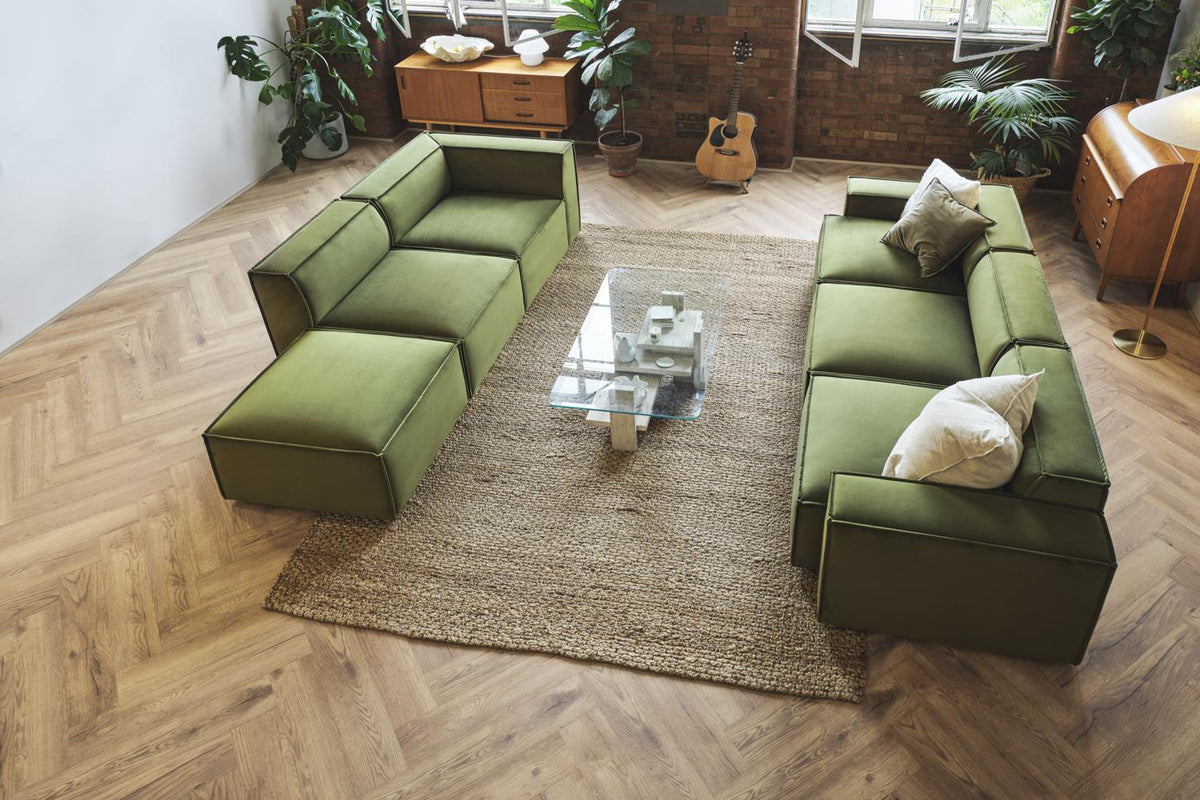 Ecksofa Model 03 mit Polsterhocker
