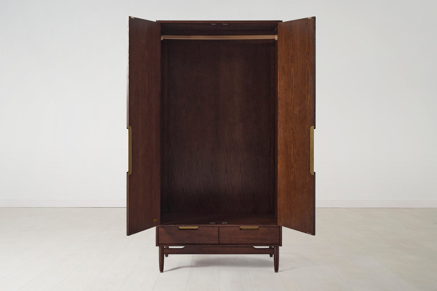 Kleiderschrank 01